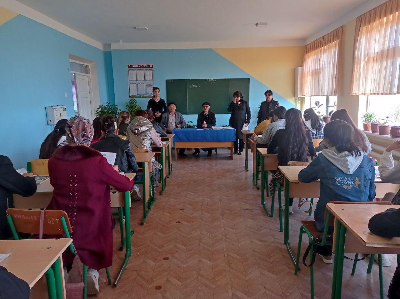 Zomin tuman 2-son kasb-hunar maktabida 2022-yil 1-noyabr kuni o’quvchi yoshlarni tanlagan kasblariga bo’lgan qiziqishlarini oshirish hamda kasbiy ko’nikma va malakalarini yanada rivojlantirish maqsadida<br>«Yigiruv ishlab chiqarish operatori» yo’nalishida tahsil olayotgan 18/21- guruh hamda 21/22-guruh o’quvchilari o’rtasida WorldSkills talablari asosida «Kasb mahorati» musobaqasi o’tkazildi.