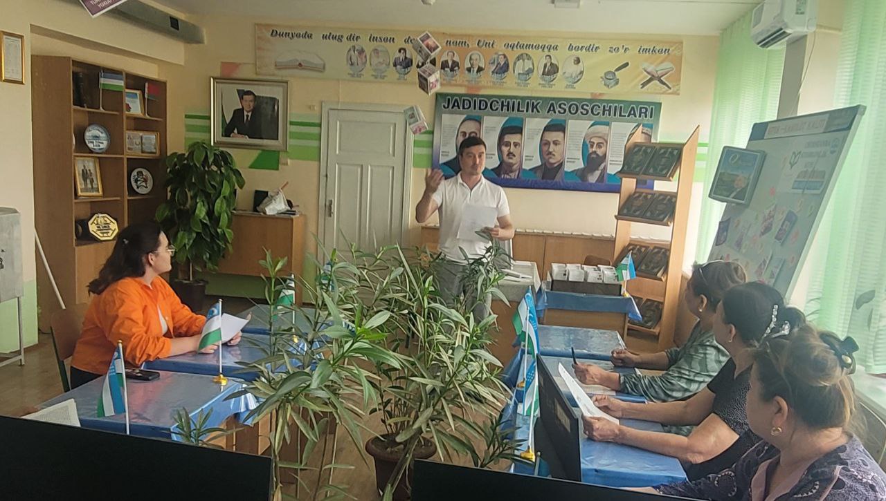Zomin tuman 1-son politexnikumida »Vatan kelajagi uchun barchamiz daxldormiz» shioi ostida õquvchi yoshlar õrtasida bugunning dolzarb mavzusida debatlar õtkazildi.