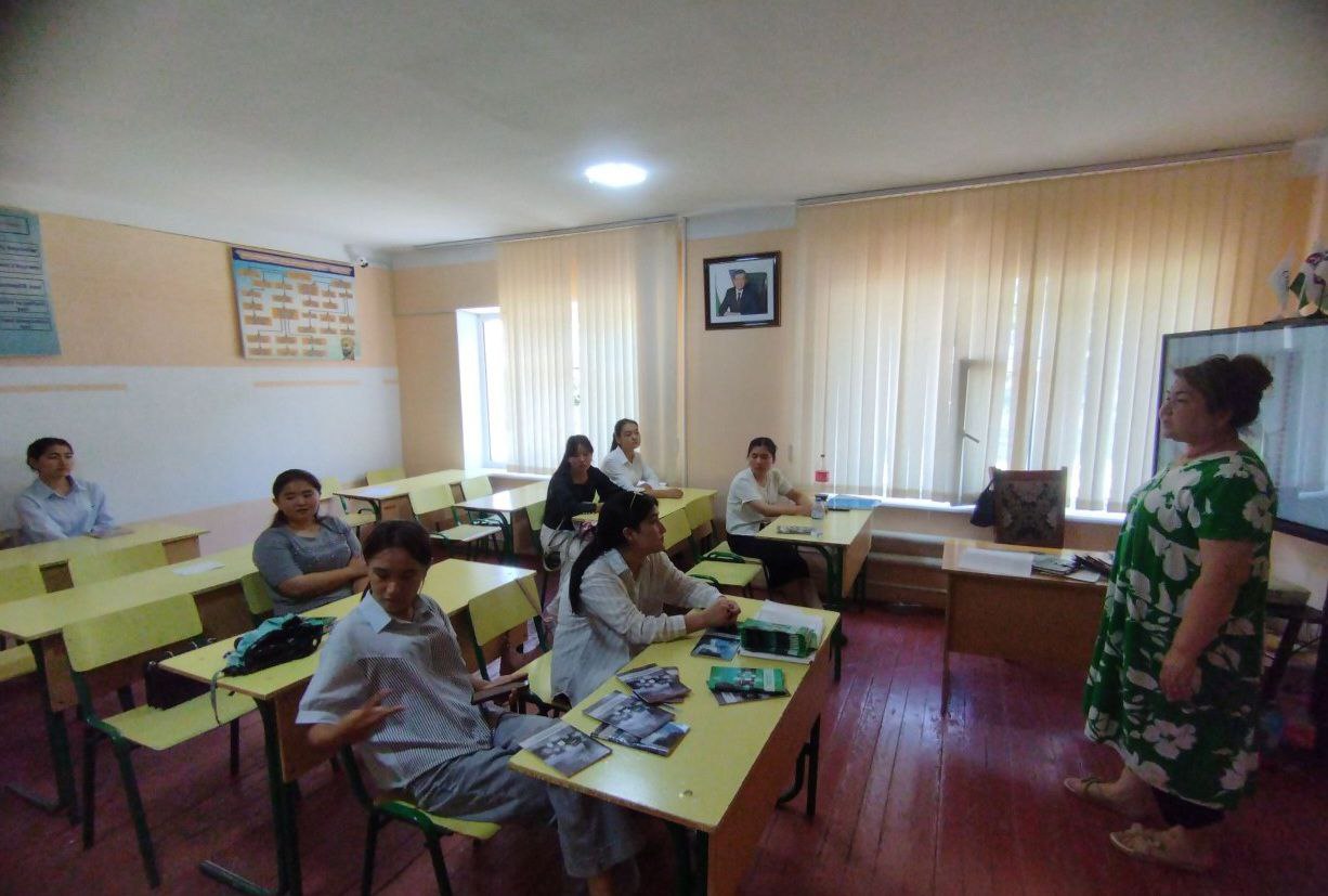 Zomin tuman 1-son politexnikumida »Dolzarb 90 kun» chora tadbirlar rejasi ijrosi yuzasidan »Ahmad Farğoniy hayoti va faoliyati» bõyicha onlayn viktorina tashkil qilindi.