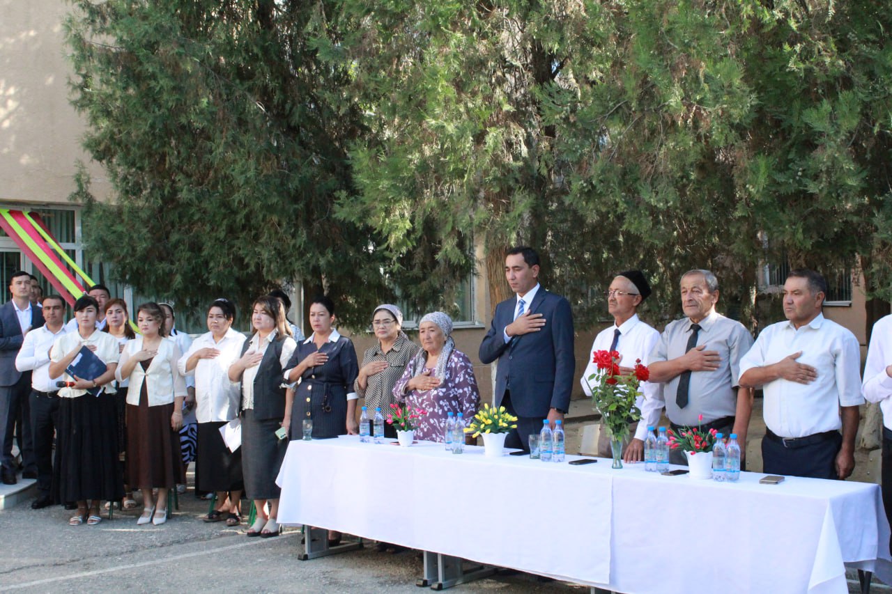 Zomin tuman 1-son politexnikumida Mustaqilligimizning 34 yilligiga bag’ishlangan bayram tadbiri bo’lib o’tdi.