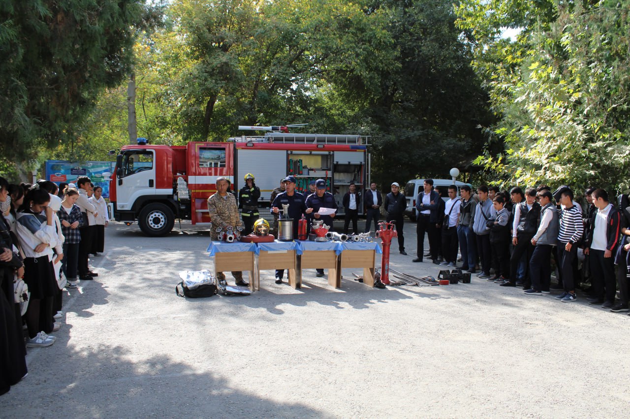 Zomin tuman 1-son politexnikumida “Yong‘in xavfsizligi bo‘yicha targ‘ibot tadbiri o‘tkazildi”